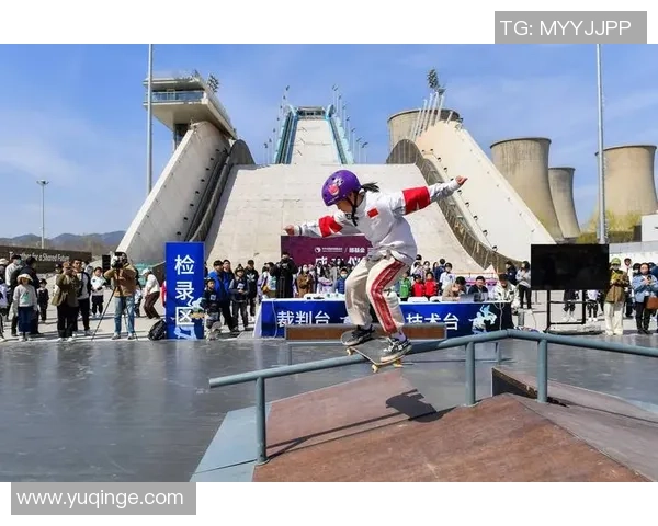 刘芳独家分享滑板心得与技巧助你轻松掌握滑板运动的乐趣与挑战